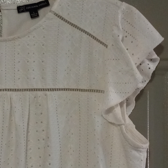 Adrianna Papell Womans Sz L Ivory Eyelet Flutter Sleeve Top Blouse Overlay - Picture 2 of 10